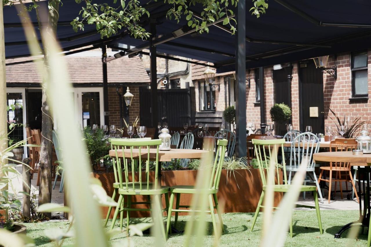 Inn Bel And The Dragon At Red Lion 4*